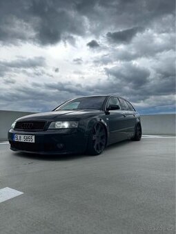 Audi a4 b6 3.0 quattro manuál