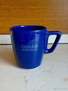 Modrý lesklý keramický hrnek 330ml