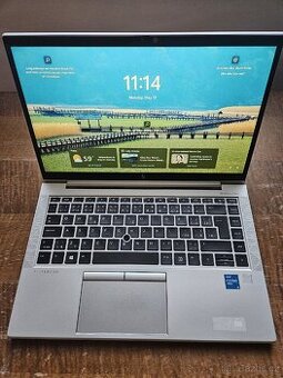 HP Elitebook 840 G8 | Top stav