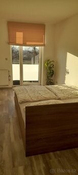 Postel 180X200 dub lanýž s roštem