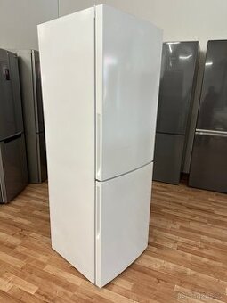 Lednice s mrazákem Haier (224)