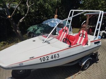 Motorový člun ultranautic 1250