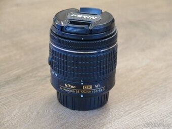 Nikon 18-55 mm f/3,5-5,6 AF-P DX VR