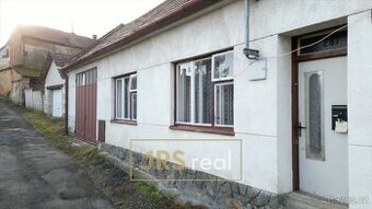 Prodej pozemku pro bydlení s RD k demolici, 416 m2 v Bohusl - 1
