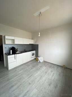 Prodej bytu 38,3m² 2kk - Praha Libuš