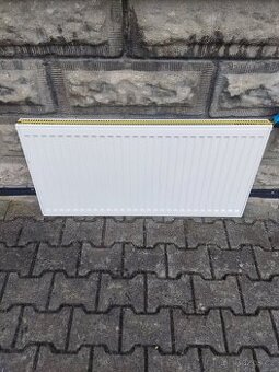 Radiátor š. 100 cm - používaný