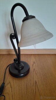 Stolní lampa