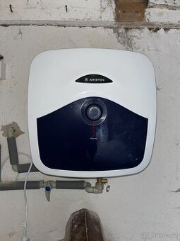 30l bojler Ariston BLU EVO 30 EU