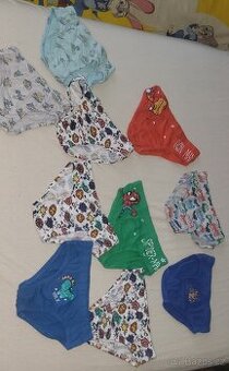 Slipy vel.92-98 vetsina jako nove