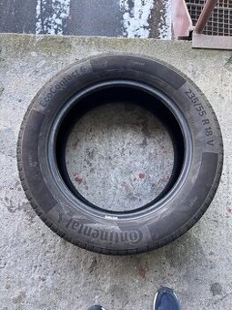 Prodám letní pneumatiky Continental R18 235/55.