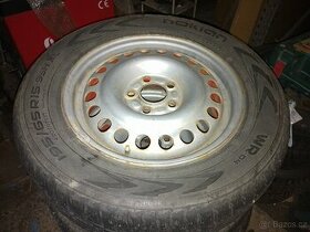 Prodám kola Ford 15" - sada 4 kusů - dobrý stav