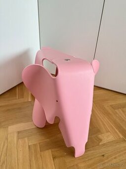 Slon Vitra Eames Elephant