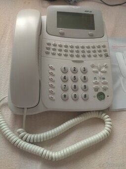 Mobilní telefon na stůl, jako pevný.