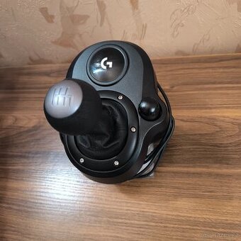 Logitech řadící páka - G29/G920/G923
