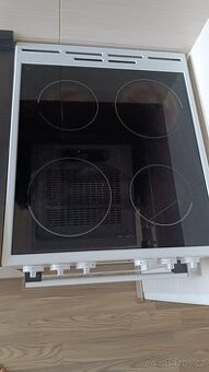 Prodám elektrický sporák MORA C5245AW – koupen 11/2022
