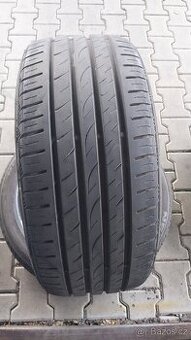 Prodám 2 x letní pneu Nexen 245/40/18