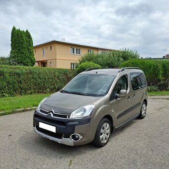 Citroën Berlingo XTR 1,6 HDi 84 kW, nové v ČR, 1. maj.