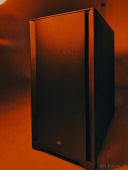 Prodám herní PC (i7, GTX 1660, 32G DDR4, 1.5TB SSD)+display