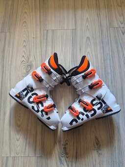 Lyžařské boty Rossignol Hero J4 240 mm