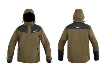 Podzimní rybářská bunda, kalhoty, vařič.