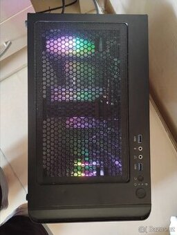 Herní PC + všechny komponenty ( streamer set-up )