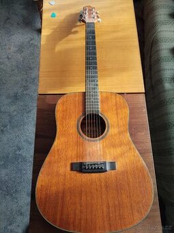 Prodám akustickou kytaru