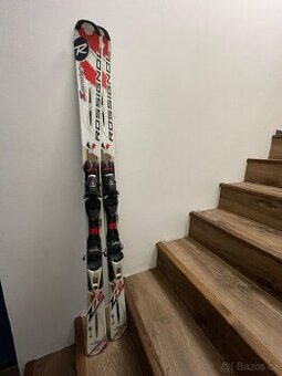 Sjezdové lyže Rossignol + hůlky