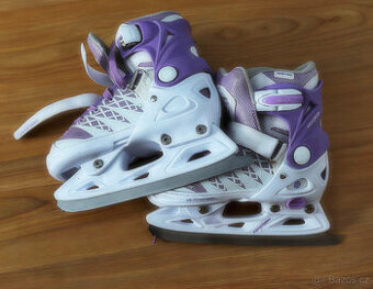 Dívčí kvalitní brusle
