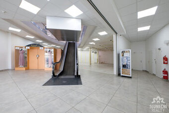 Pronájem obchodního prostoru 209 m², Uherské Hradiště