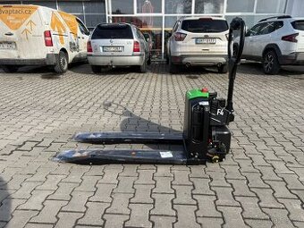 elektrický nízkozdvižný paletovací vozík EP F4