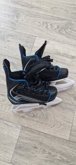 Chlapecké lední brusle 32-35