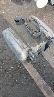 Man tgl plastova nadrz