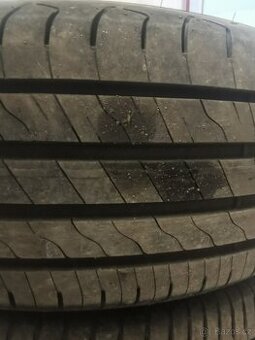 Pneu Good Year 225/55R17 101W