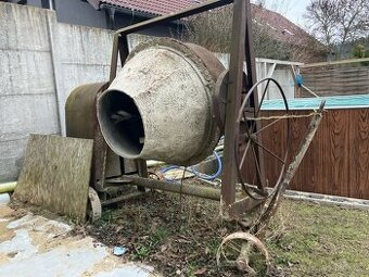 Míchačka na beton
