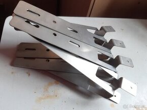 Držak hřebenové a nározní latě