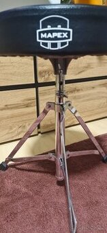 bubenická stolička