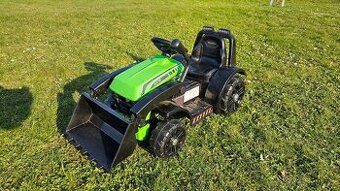 Dětský elektrický traktor s radlicí zelený