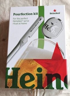 Nabízím dárkové balení Heineken se stěrkou na pěnu piva