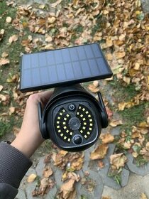 Fake kamera se solárním panelem