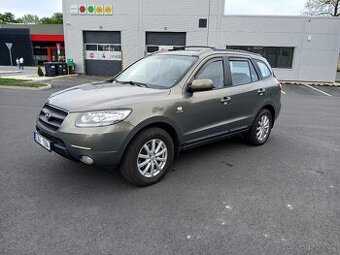 Hyundai Santa Fe 4x4 2,2 Crdi, původ Čr, tažné zař.