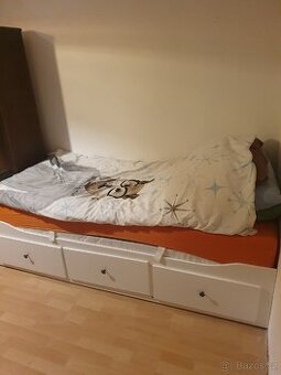 Postel IKEA Hennes