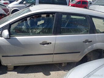 Ford Focus 2 1.6 tdi 2006 r. přední a zadní dveře Šedá barva