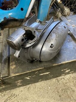 Jawa 250/559 panelka polomotor