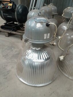 INDUSTRIÁLNÍ LAMPY - 1