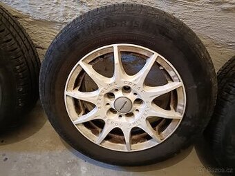 Krásná kola Speedline SL2 White s pneumatikami Nokian