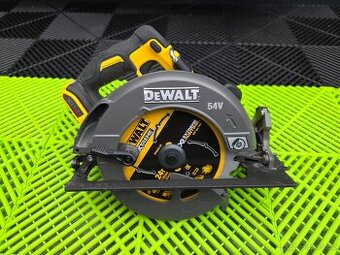 Pila Dewalt DCS578 nová - 1