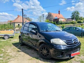 Prodám vyměním Citroen C3 rok 09 stav km 135 XXX. 1.4 i