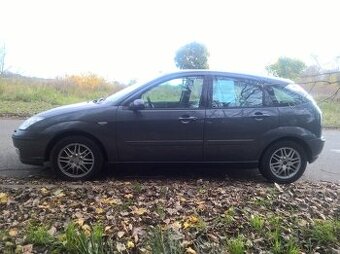 Ford Focus I 1,8 TDCi barva šedá