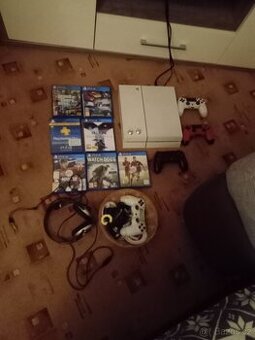 PS4 bíly 1 Tera