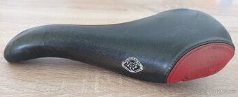 Retro sedlo WTB SST X